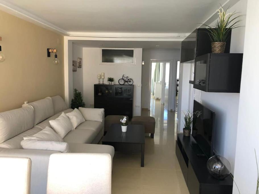 Apartamento Amplio Y Centrico 푸엔히롤라 외부 사진